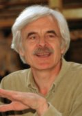 Dr. <b>Ulrich Duchrow</b>, Professor für systematische Theologie an der Universität <b>...</b> - u_duchrow_120